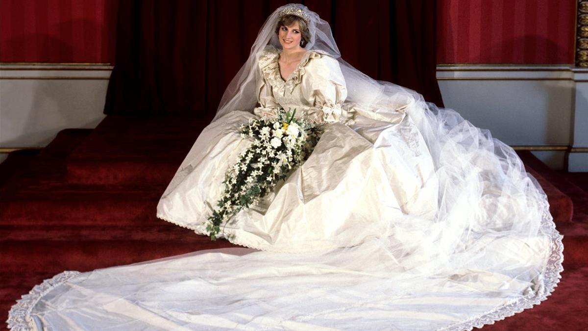 El vestido de novia de  la princesa Diana se expondrá en Kensington Palace.