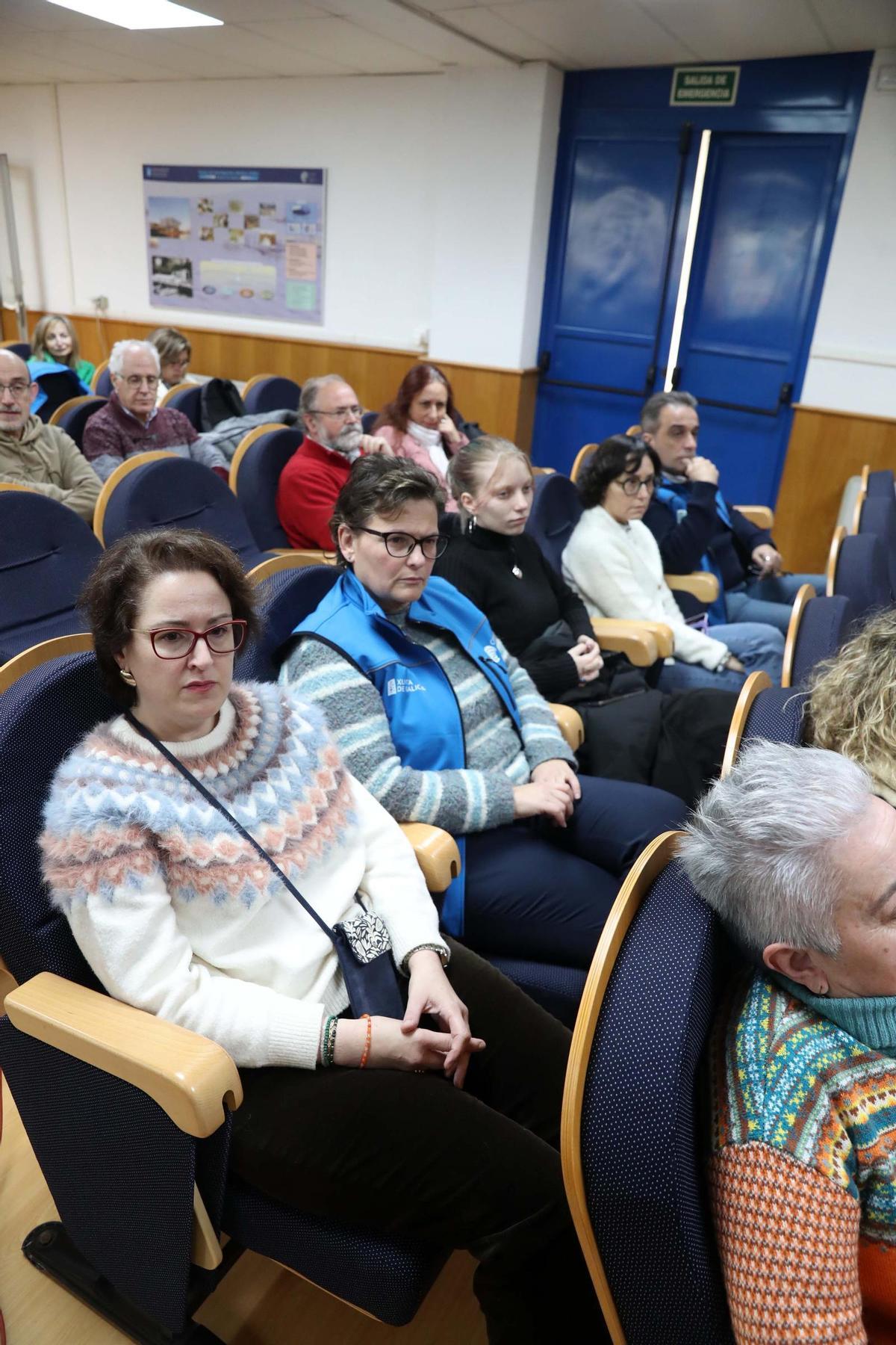 Asistentes a la sesión formativa desplegada en Corón (Vilanova).