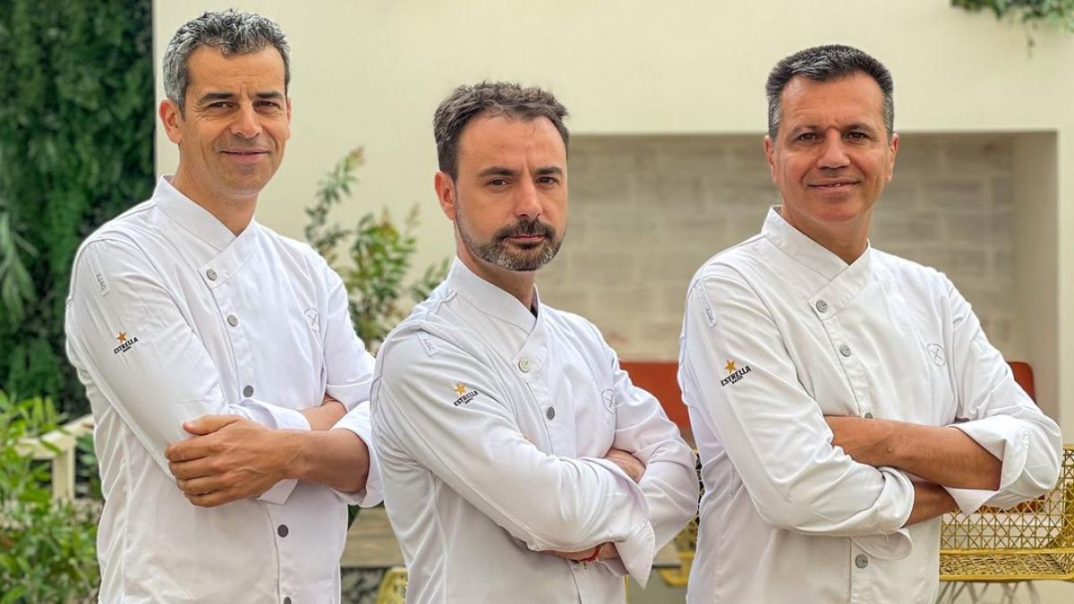 Chefs Oriol Castro, Eduard Xatruch y Mateu Casañas