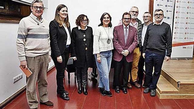 Presentan un libro sobre educación