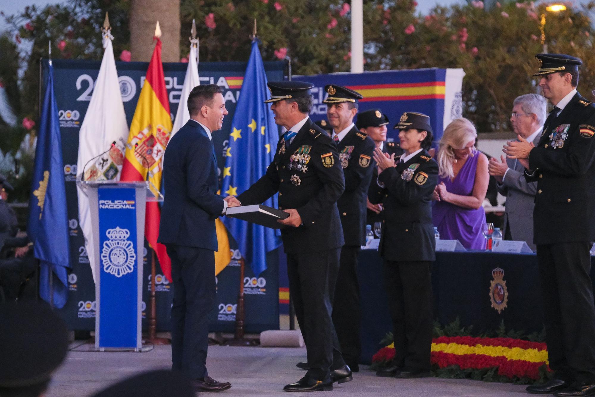 27-09-2024 SAN BARTOLOMÉ DE MASPALOMAS. Acto por el Día de la Policía Nacional, junto al Faro de Maspalomas  | 27/09/2024 | Fotógrafo: Andrés Cruz