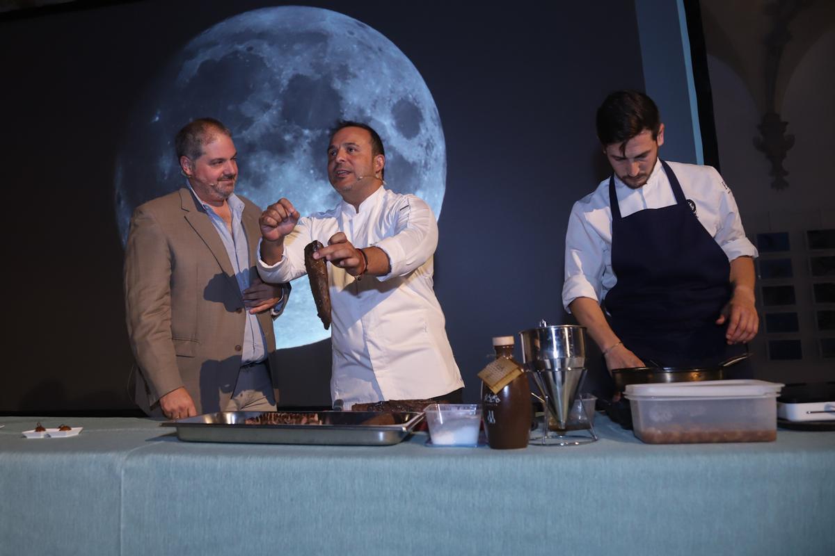 Un showcooking inaugura el 25 aniversario de Intercaza