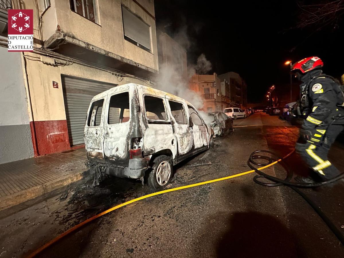 Los bomberos lograron apagar las llamas.