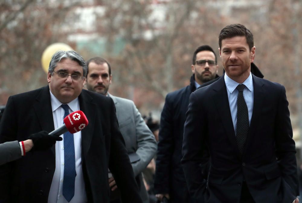 Llegada de Xabi Alonso a los juzgados