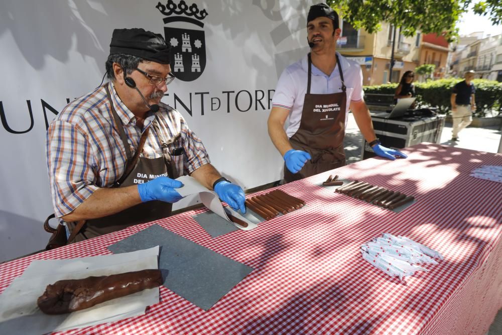 Exhibición de elaboración de chocolate en Torrent