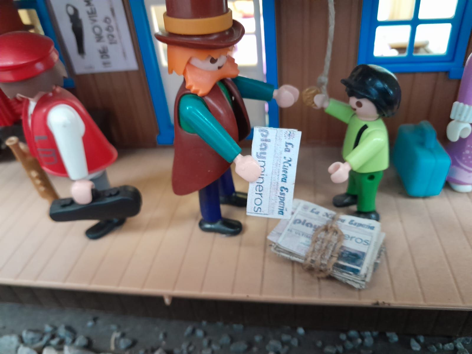 Así es la exposición de Playmobil abierta en El Entrego: un homenaje a la historia de este juguete y también a la de Asturias