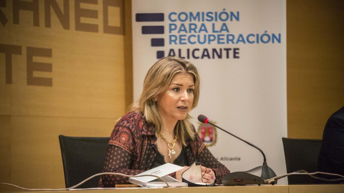 La concejal Mari Carmen Sánchez, en una rueda de prensa.