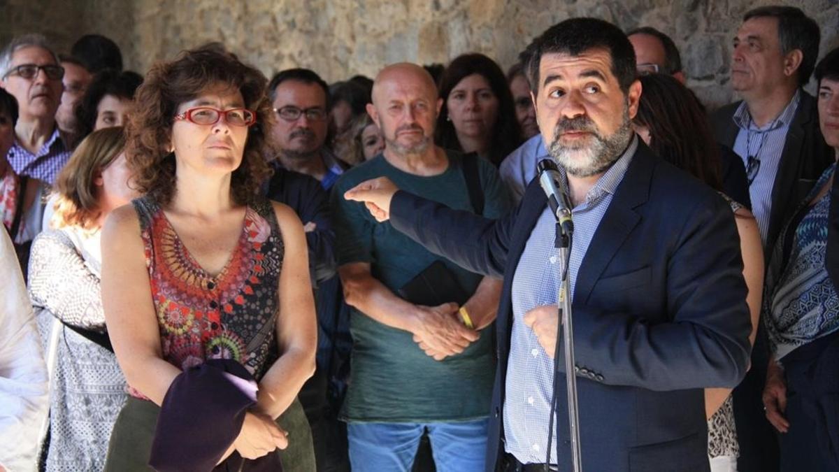 El presidente de la ANC, Jordi Sànchez, junto a otros dirigentes de la entidad.