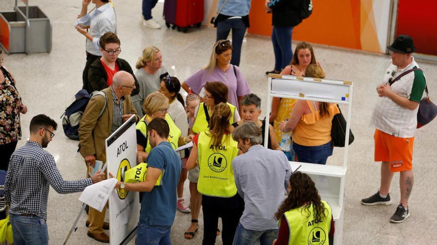 La quiebra de Thomas Cook ha dejado a muchos turistas en el aire.