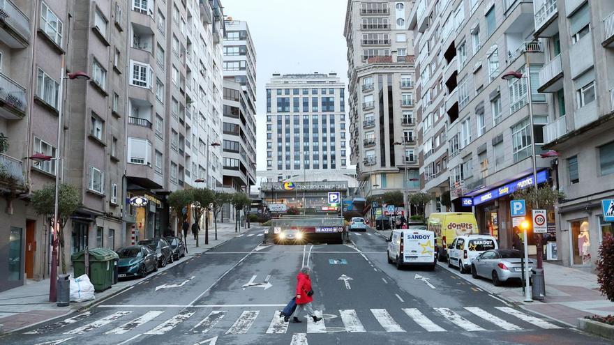 De negro y con linternas apuntando a las mirillas de las puertas: así actuaba la banda croata desarticulada en Vigo