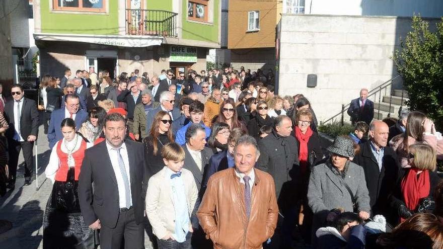 A Illa honró el lunes a su patrón, San Xulián, por todo lo alto, como hace cada año.  // Noé Parga