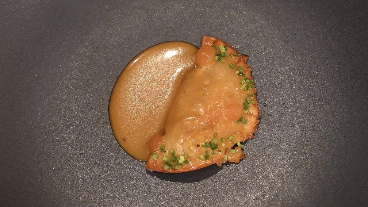 La empanadilla de callos de Fisgón: seda pura.