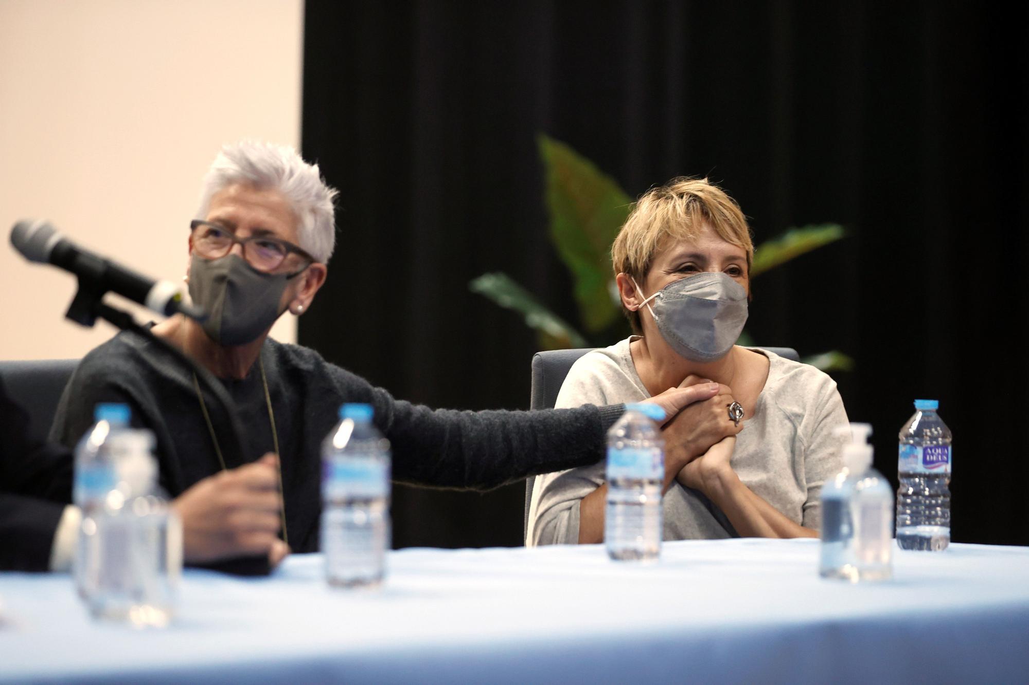 Maixabel Lasa y la actriz Blanca Portillo