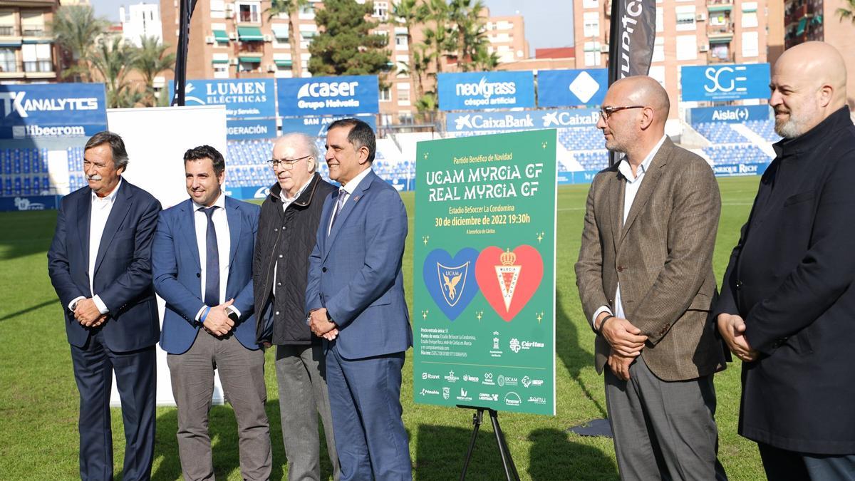 Momento de la presentación del derbi navideño.