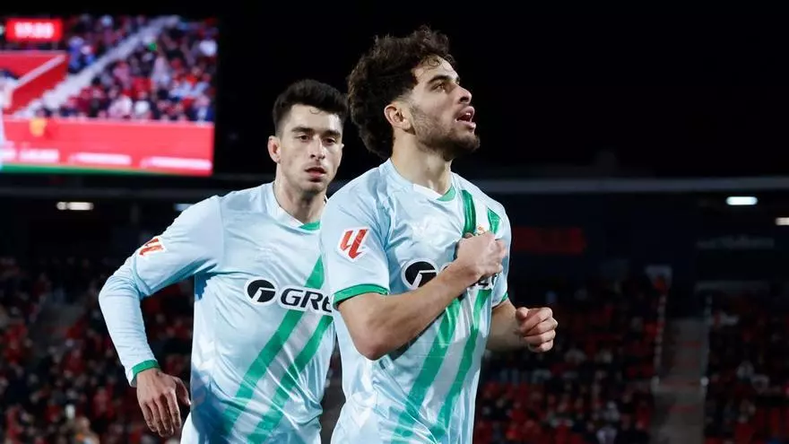 ¡Abde no perdonó el error de la defensa del Mallorca y anotó el primer gol del Betis!