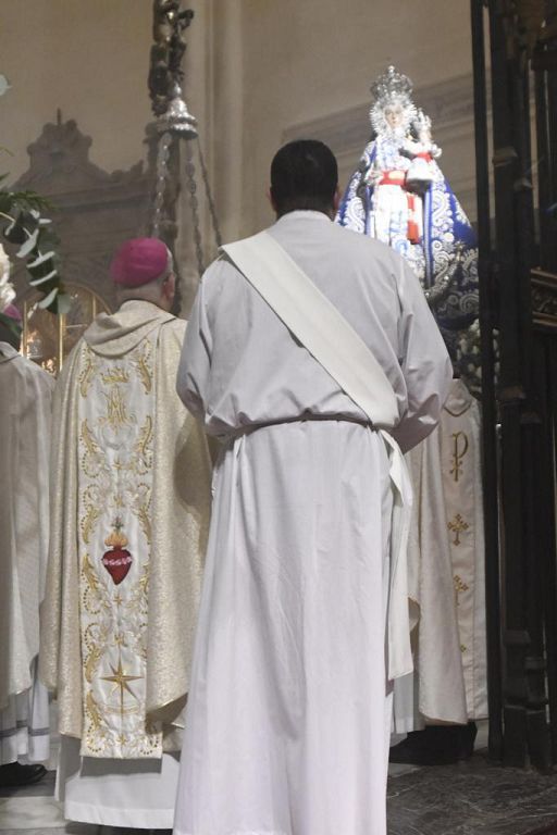 Romería de Murcia: ambiente previo y salida de la Fuensanta de la Catedral