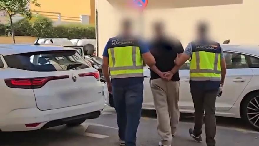 Detenido por agredir mortalmente a un hombre tras una discusión en un bar de Fuengirola