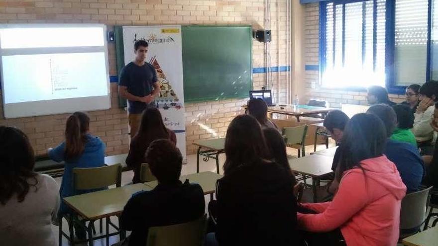 Alumnos del IES Mestre Landín, en clase. // S.A.