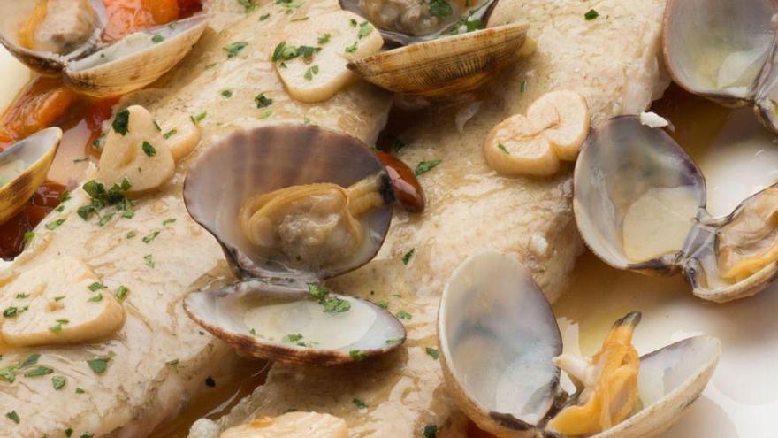 Gallos de mar, almejas, mejillones y navajas, puro sabor a mar Mediterráneo en un plato