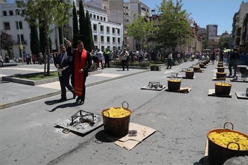 Más de 7000 'cassoletes' en el día de les Calderes de Almassora