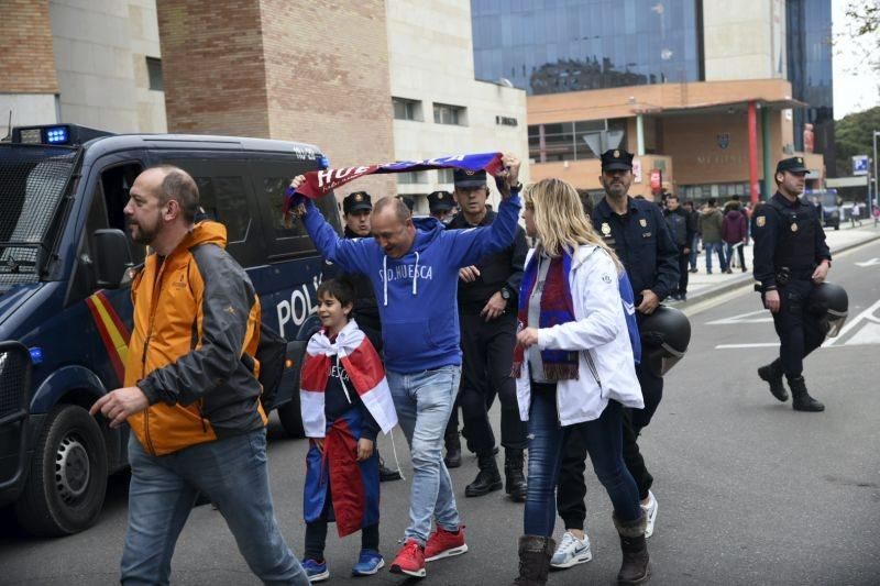 La aficiones del Real Zaragoza y de la SD Huesca volcadas con sus equipos