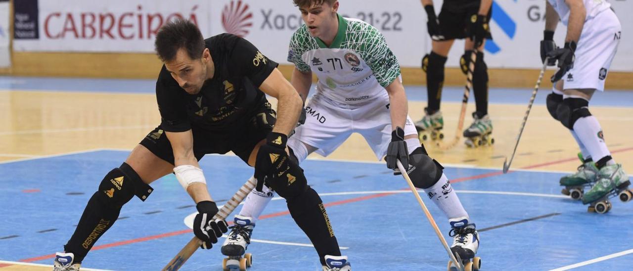 Jordi Adroher, en el duelo de la primera vuelta contra el Alcobendas en el Palacio. |  // CARLOS PARDELLAS