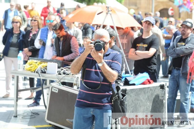 Ambiente sardinero en las calles de Murcia