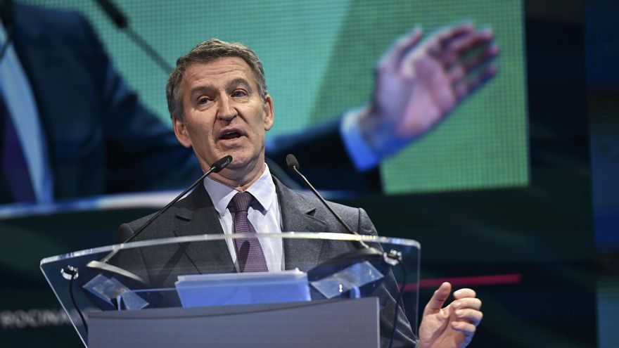 Feijóo acusa a Sánchez de comprometer la “seguridad nacional” con el pacto migratorio: “Es la cesión más grave”