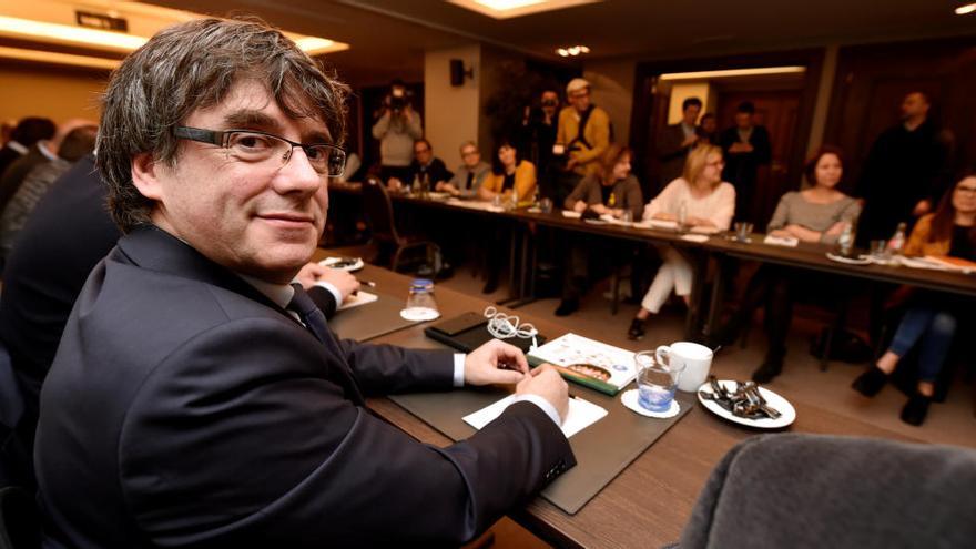 Puigdemont reuneix els diputats de JxCat a Brussel·les