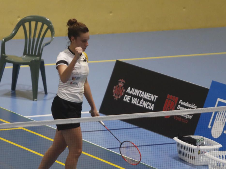 JM LOPEZ 2501/2020  Derbi de badminton entre SAN FERNANDO VALENCIA Y ALICANTE.