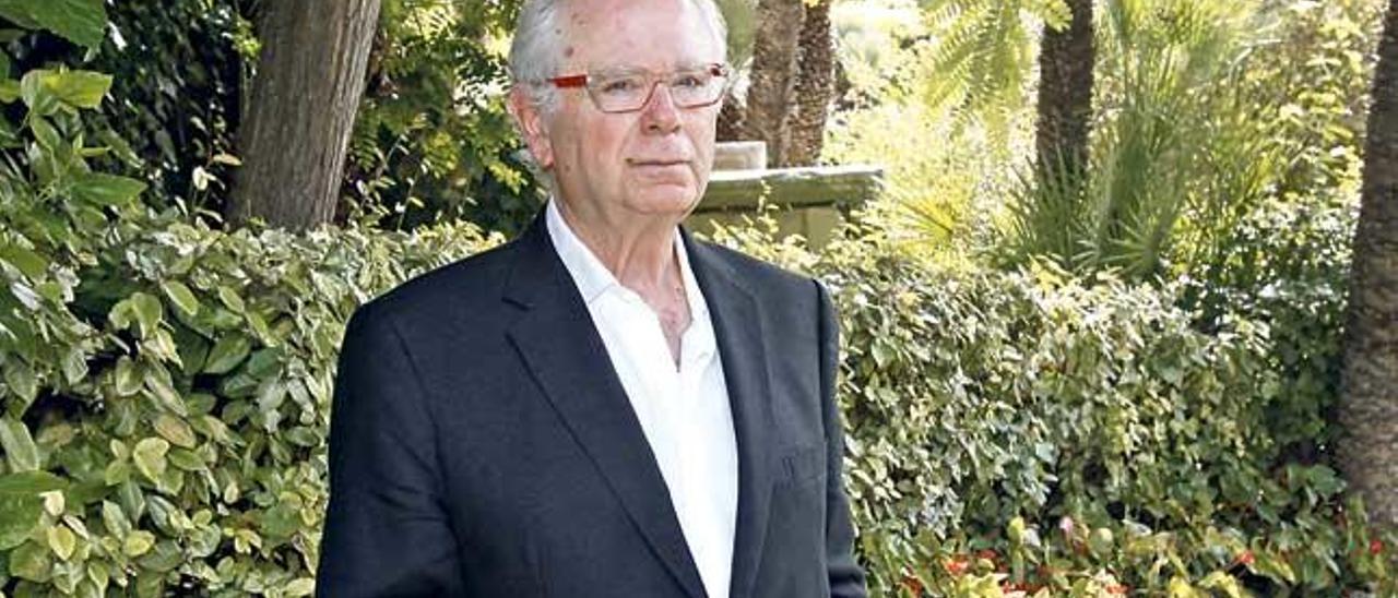 Francisco Ferrer Lerín, ayer, en los jardines del Hotel Formentor.