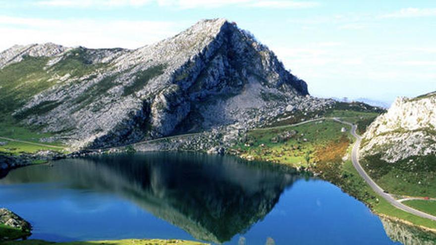 Los lagos de Covadonga en Picos de Europa.