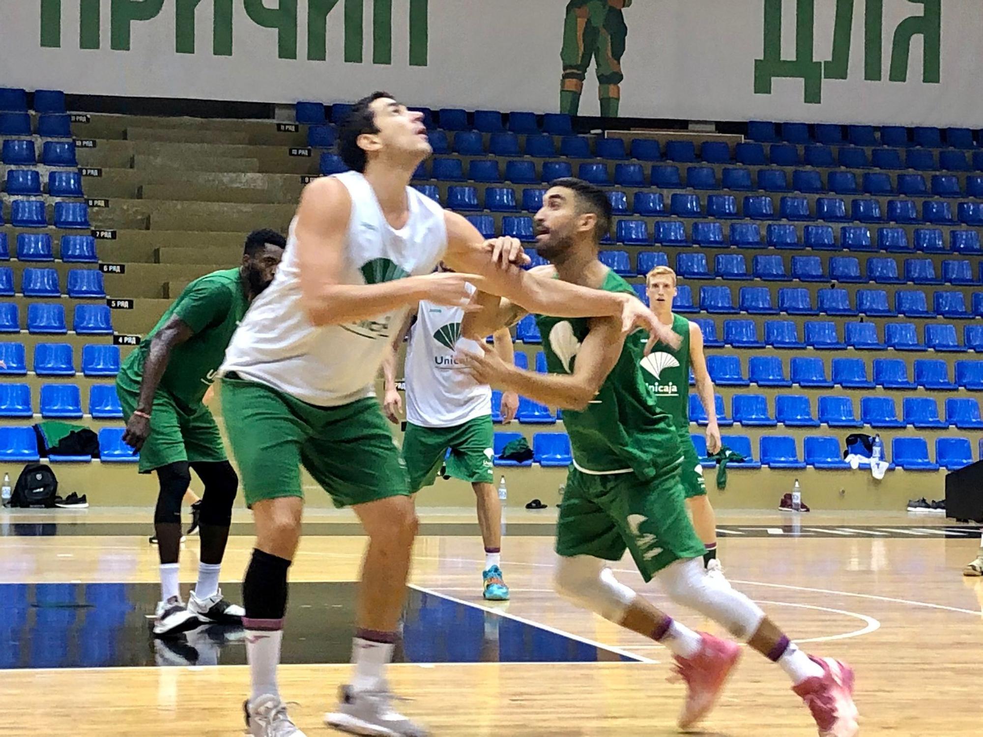 El Unicaja se entrena en Rusia ante su debut en la BCL