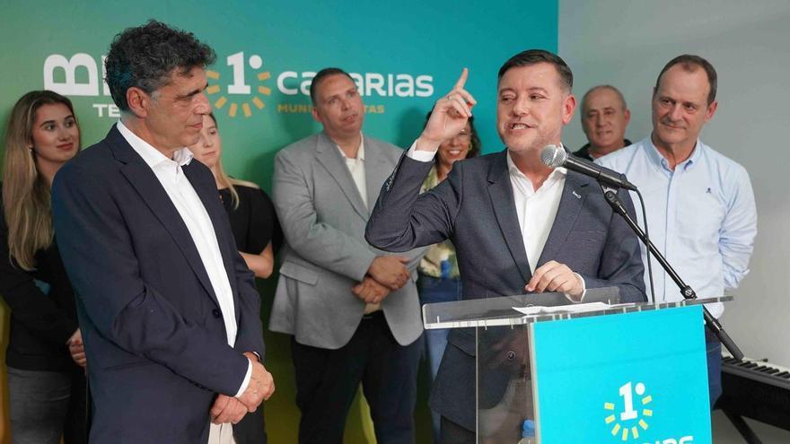 La Asamblea Local de Primero Canarias inaugura su sede en Teror con el apoyo de 300 vecinos.