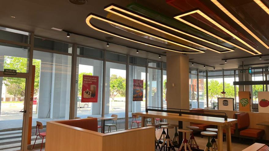 Burger King crea 30 nuevos puestos de trabajo con su nuevo local en Cartagena
