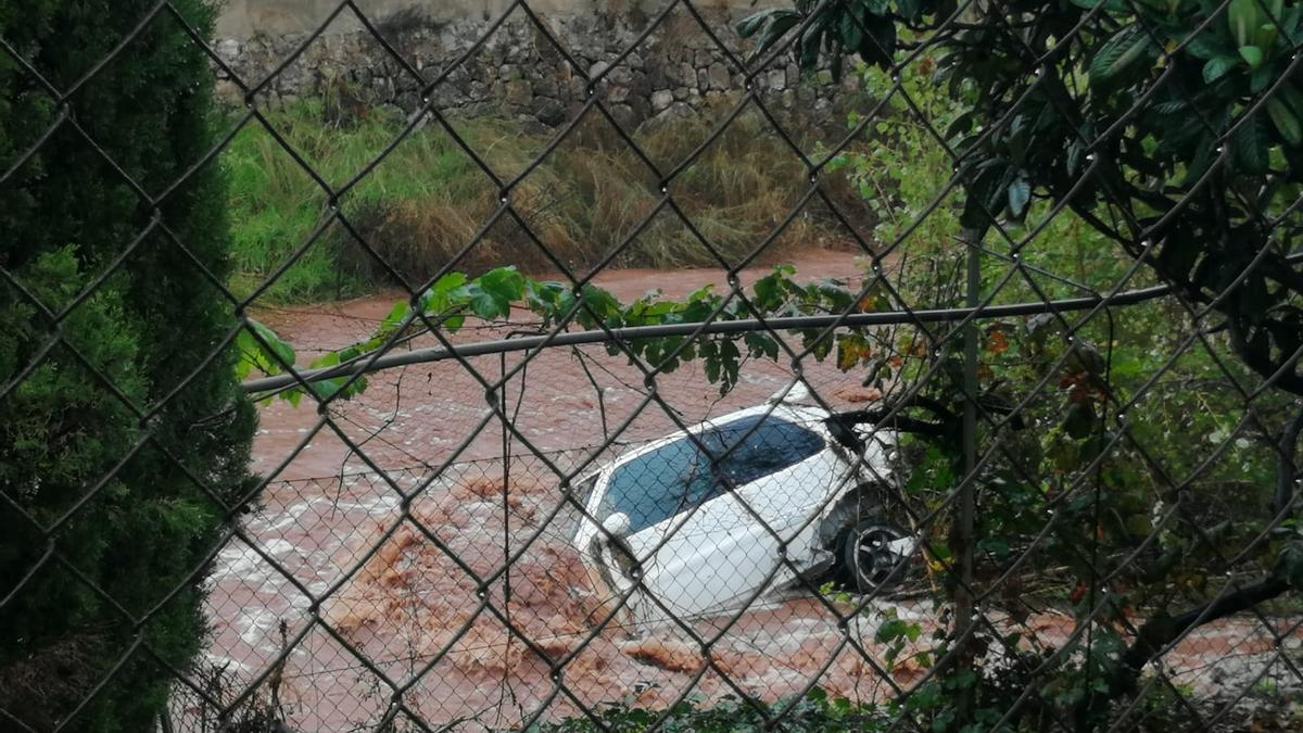 Las fuertes lluvias dejan ya 36 incidentes en el norte de Mallorca