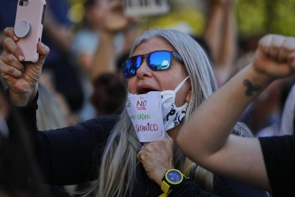 Concentració a Madrid contra les mascaretes