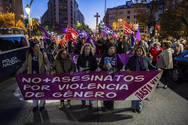 GALERÍA | Cáceres se moviliza contra la violencia de género
