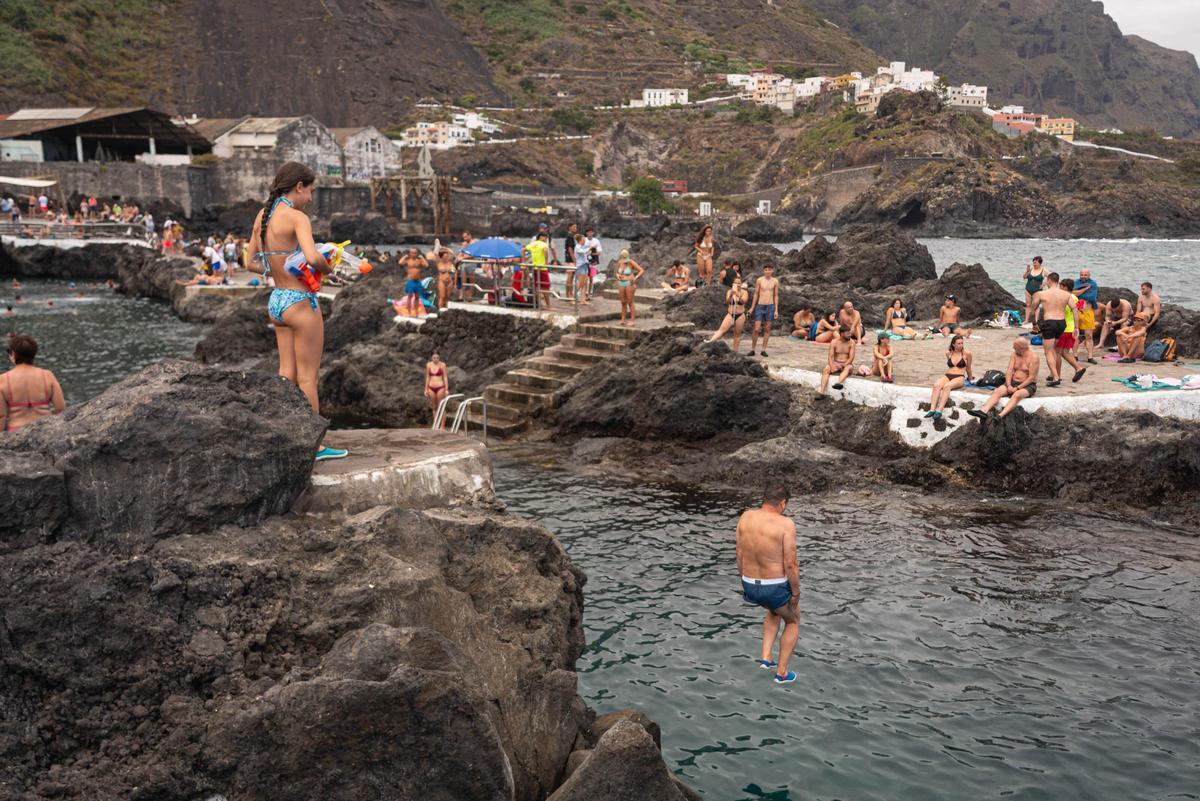 Una jornada en El Caletón, en Garachico Una jornada en El Caletón, en Garachico
