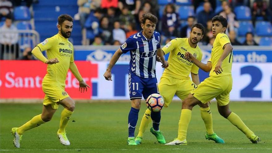 El Villarreal se marcha de vacío de Vitoria (2-1)