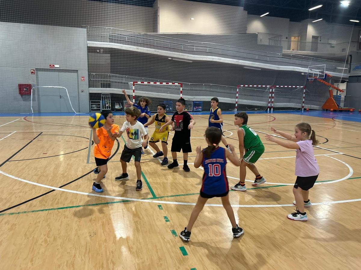 Entrenamiento del Club Baloncesto Siero