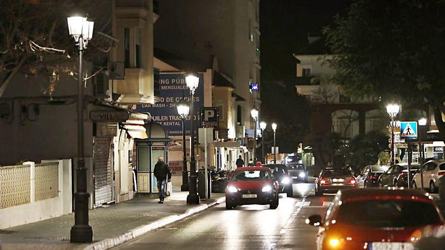 Una de las calles de San Pedro con iluminación LED. | L. O.