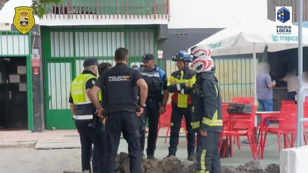 Explosion in a refrigerator leaves two injured in Puerto del Rosario Explosion in a refrigerator leaves two injured in Puerto del Rosario