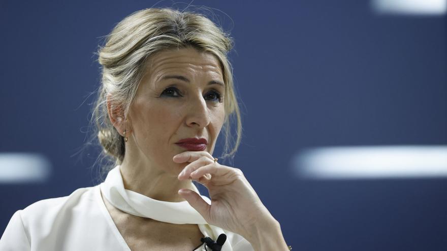 Yolanda Díaz se arroga la cancelación del contrato mientras IU se reivindica y defiende que su golpe en la mesa fue &quot;fundamental&quot;