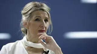 Yolanda Díaz se arroga la cancelación del contrato mientras IU se reivindica y defiende que su golpe en la mesa fue "fundamental"