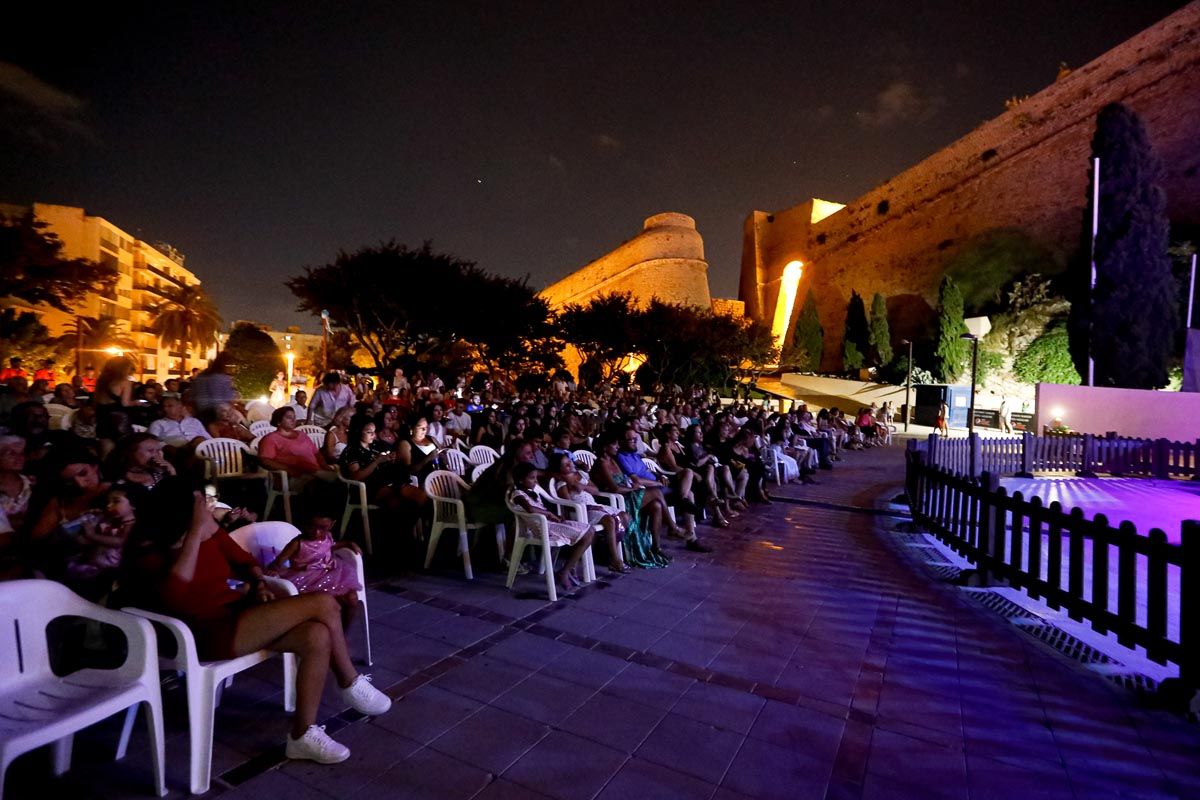 Jazz bajo la muralla en las Festes de la Terra