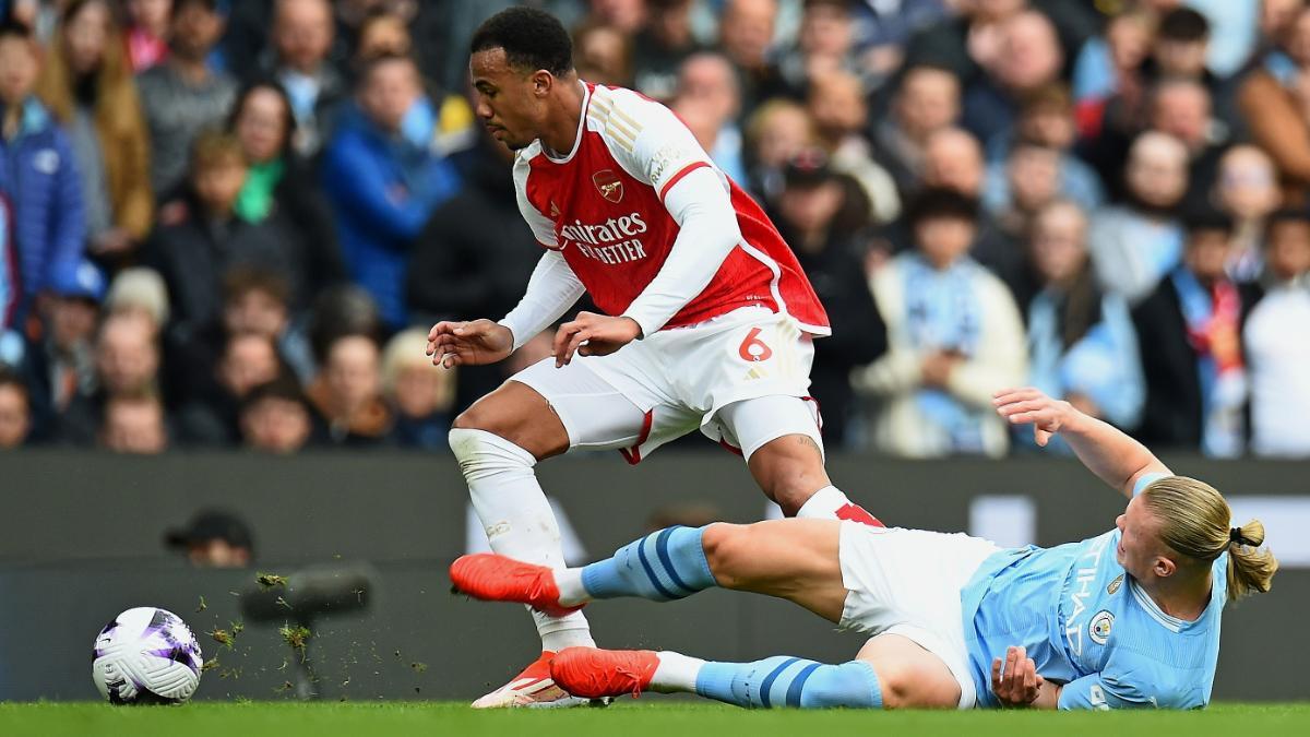 Gabriel Magalhaes, durante el duelo ante el Manchester City