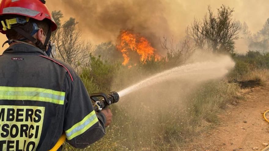 Incendio forestal en Caudiel