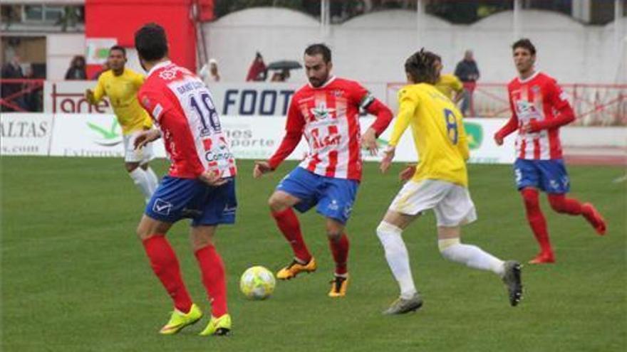 Gonzalo, primer jugador del Don Benito 2020-2021