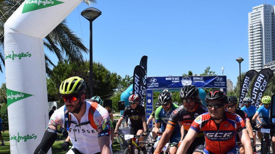 La Mitic Bike se pone en marcha desde València rumbo a Javalambre